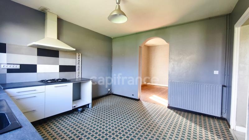 Maison - 99 m² - 4 pièces