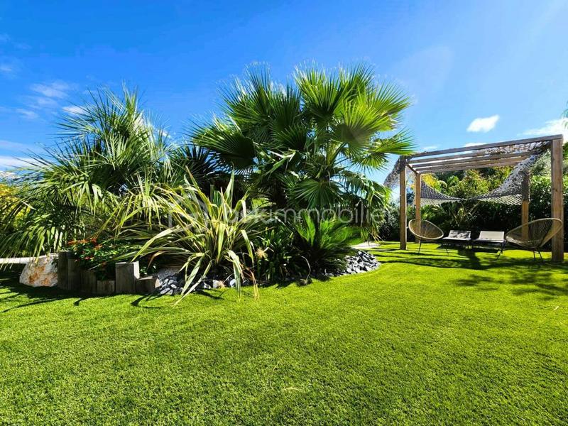 Villa - 171 m² - 5 pièces