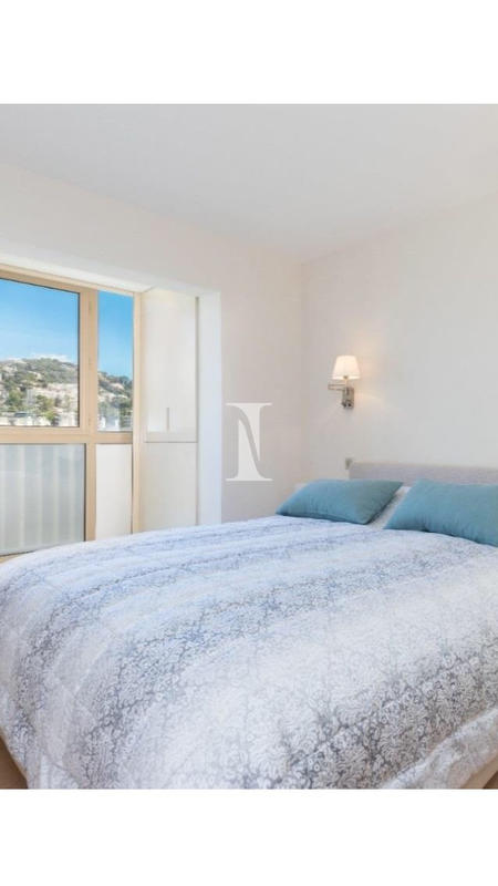 Appartement - 92 m² - 4 pièces