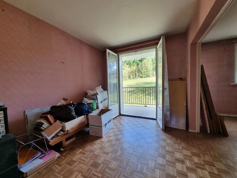 Appartement - 81 m² - 5 pièces