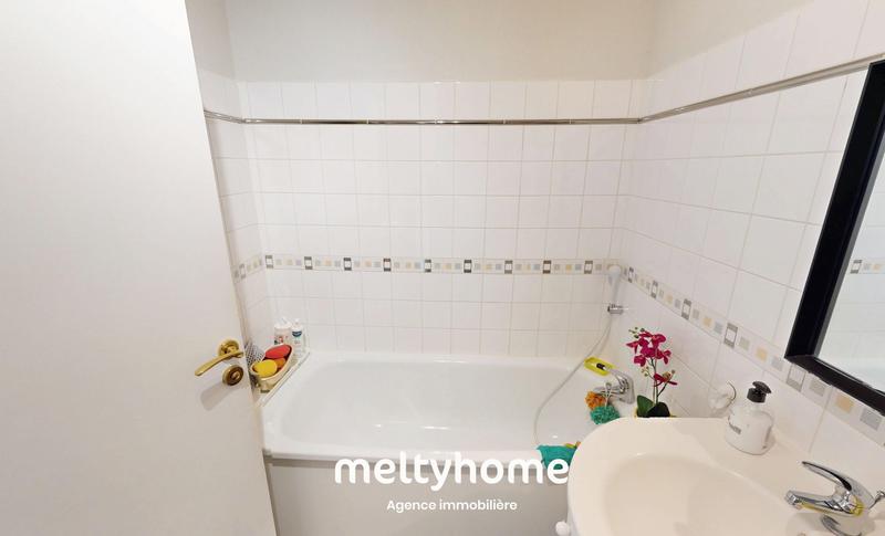 Appartement - 108 m² - 4 pièces