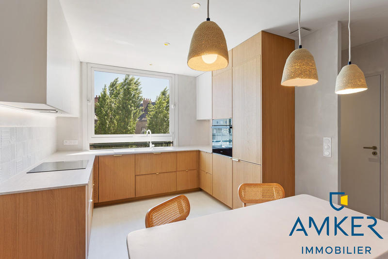 Appartement - 141 m² - 5 pièces