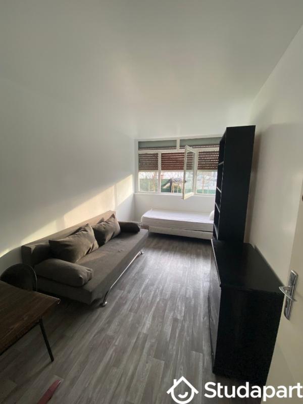 Chambre - 12 m² - 1 pièce