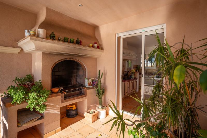 Villa - 153 m² - 6 pièces