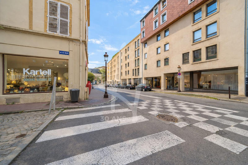 Appartement - 85 m² - 4 pièces