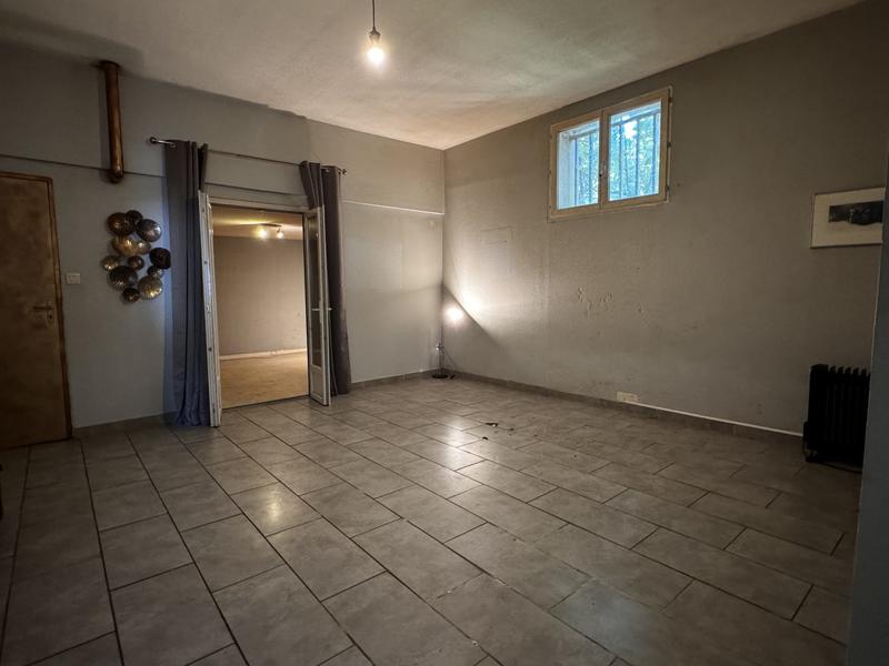 Local commercial - 124 m²