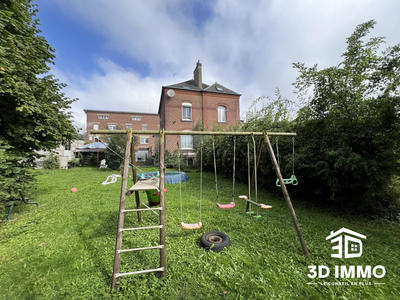 Maison - 93 m² - 4 pièces