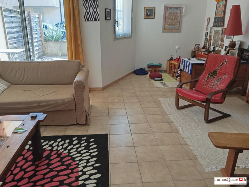 Appartement - 80 m² - 3 pièces