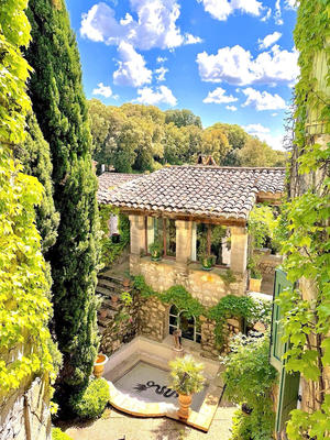 Maison de village - 400 m² - 21 pièces