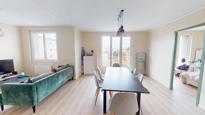 Appartement - 76 m² - 4 pièces