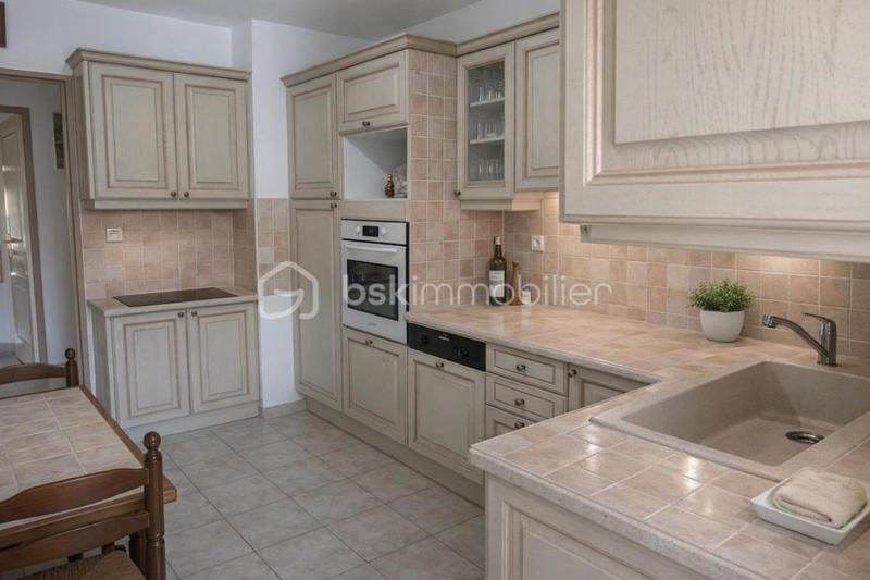 Appartement - 88 m² - 4 pièces