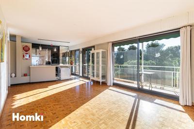 Appartement - 106 m² - 4 pièces