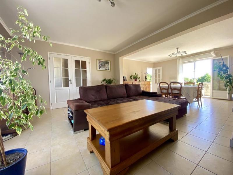 Villa - 198 m² - 7 pièces