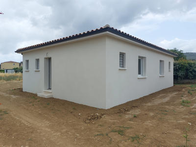 Maison - 82 m² - 4 pièces