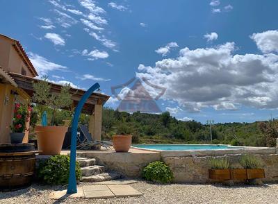 Maison - 106 m² - 5 pièces