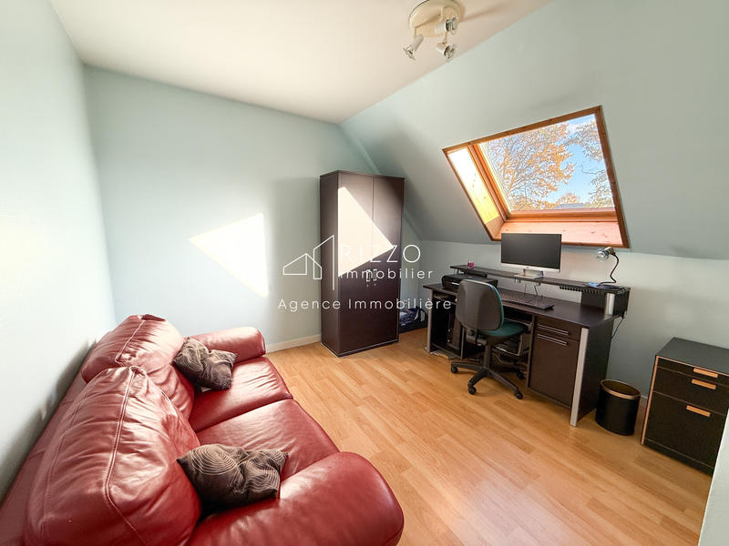 Maison - 121 m² - 5 pièces