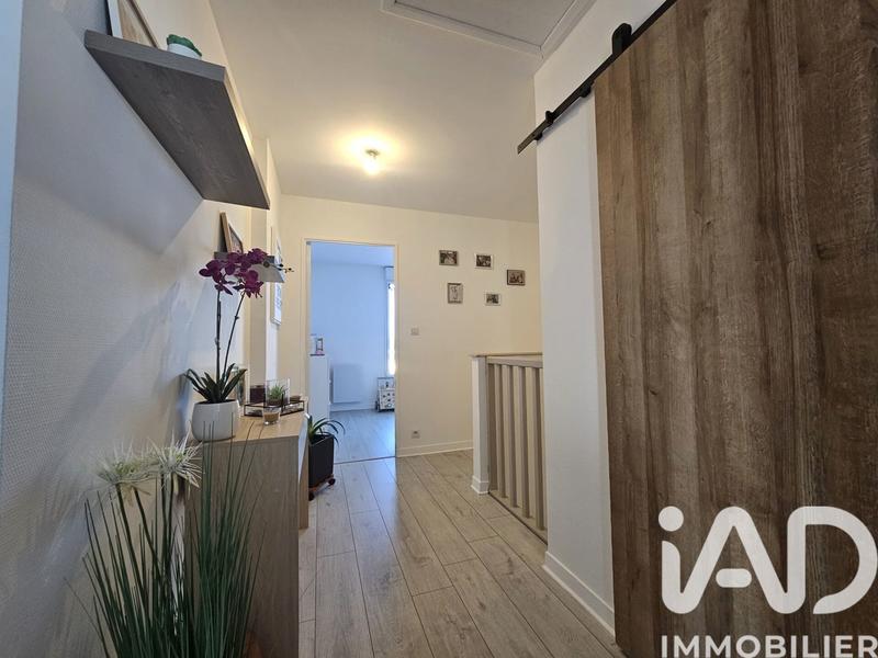 Maison - 94 m² - 5 pièces