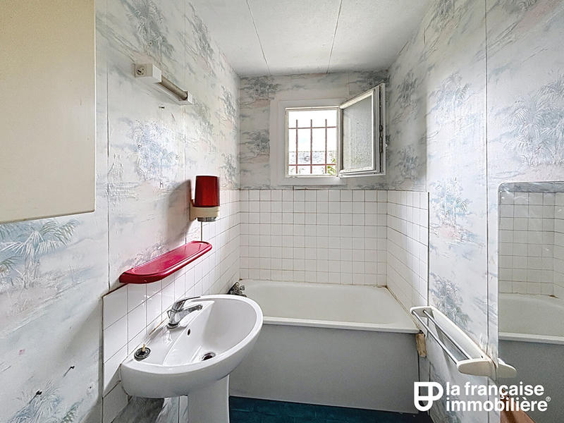 Maison - 110 m² - 6 pièces