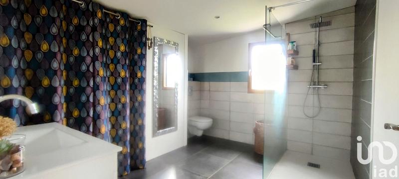 Maison - 170 m² - 8 pièces