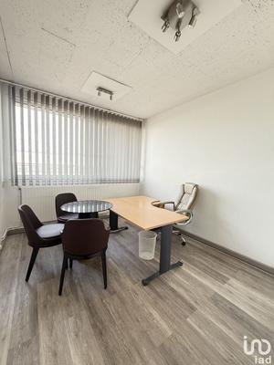 Bureau - 80 m²