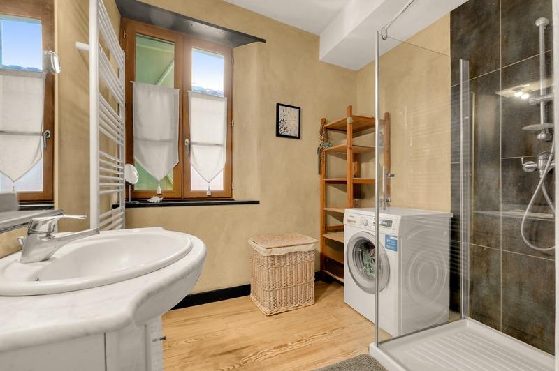 Fonds de commerce - 330 m²