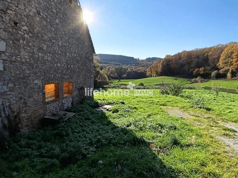 Maison ancienne - 140 m² - 2 pièces