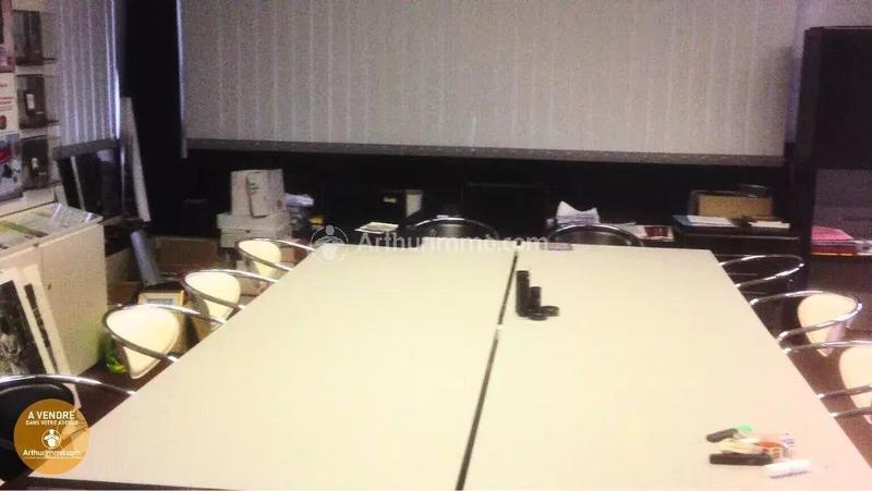 Appartement - 251 m² - 11 pièces