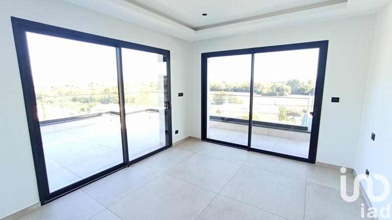 Maison - 182 m² - 5 pièces