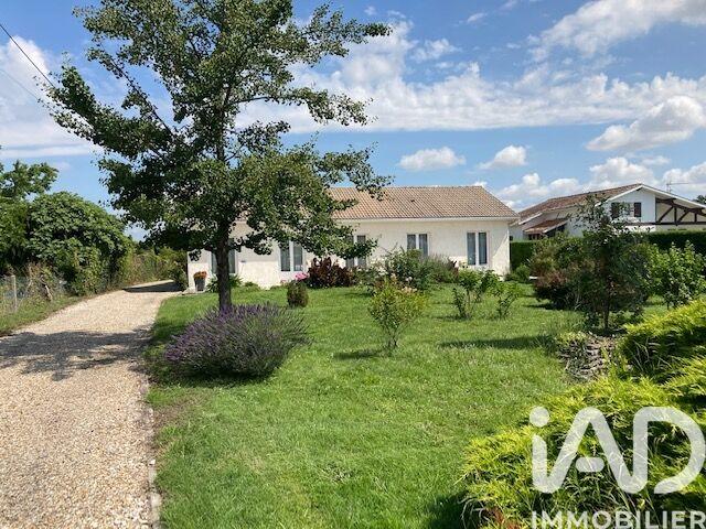 Maison - 160 m² - 8 pièces