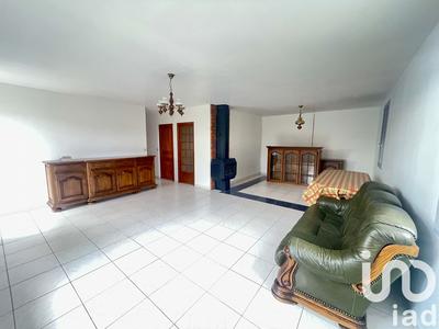 Maison - 95 m² - 5 pièces