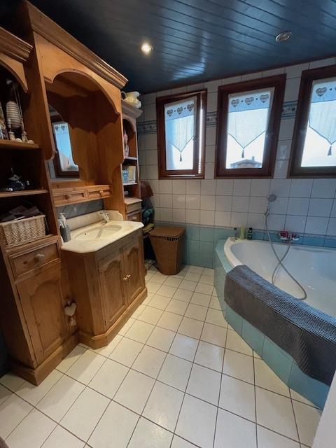 Villa - 183 m² - 11 pièces