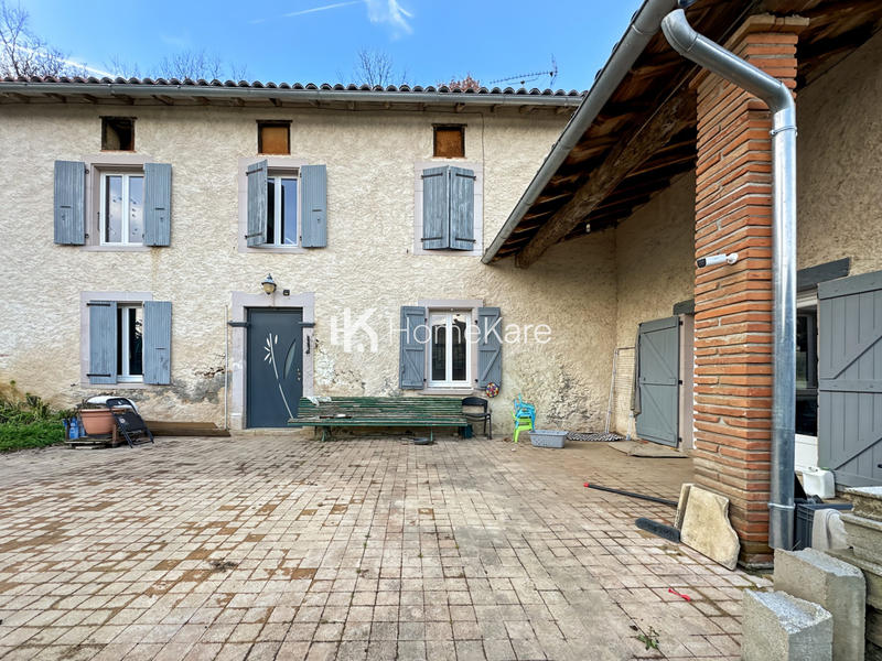Maison - 170 m² - 5 pièces