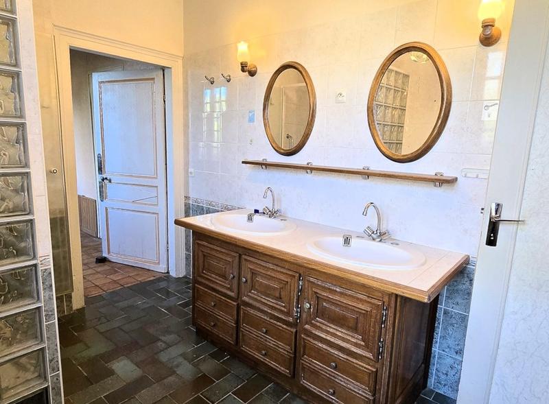 Maison ancienne - 116 m² - 5 pièces