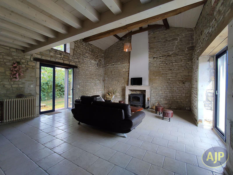 Maison - 168 m² - 6 pièces