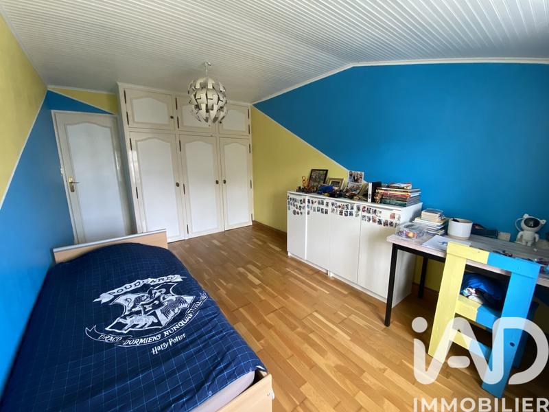 Maison - 122 m² - 4 pièces
