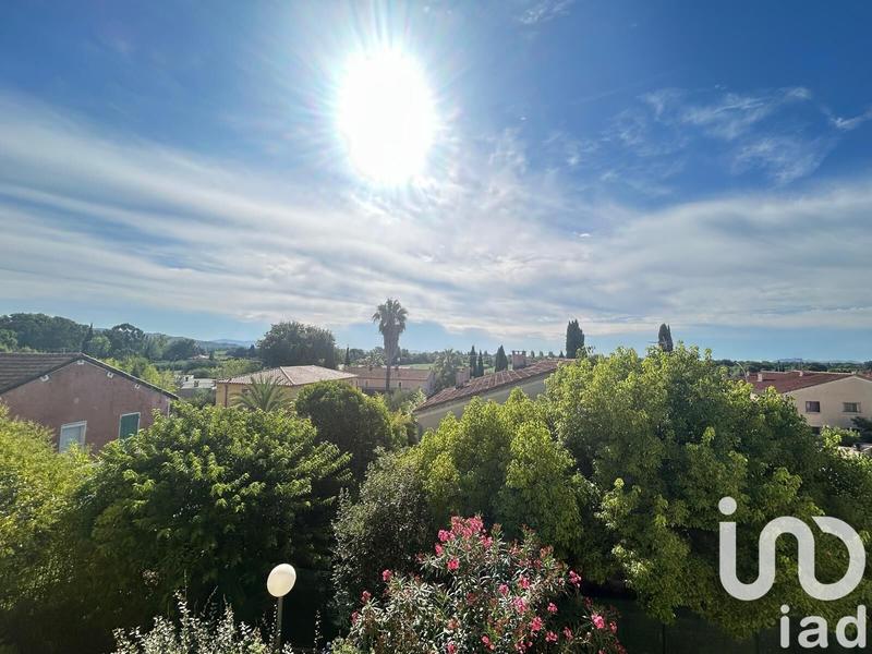 Studio - 25 m² - 1 pièce