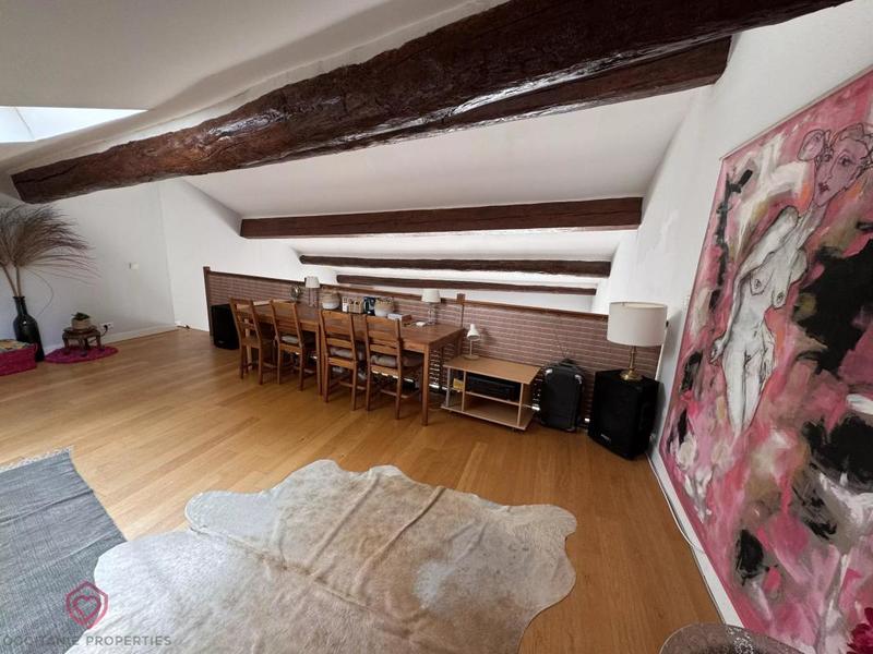 Maison de village - 217 m² - 5 pièces