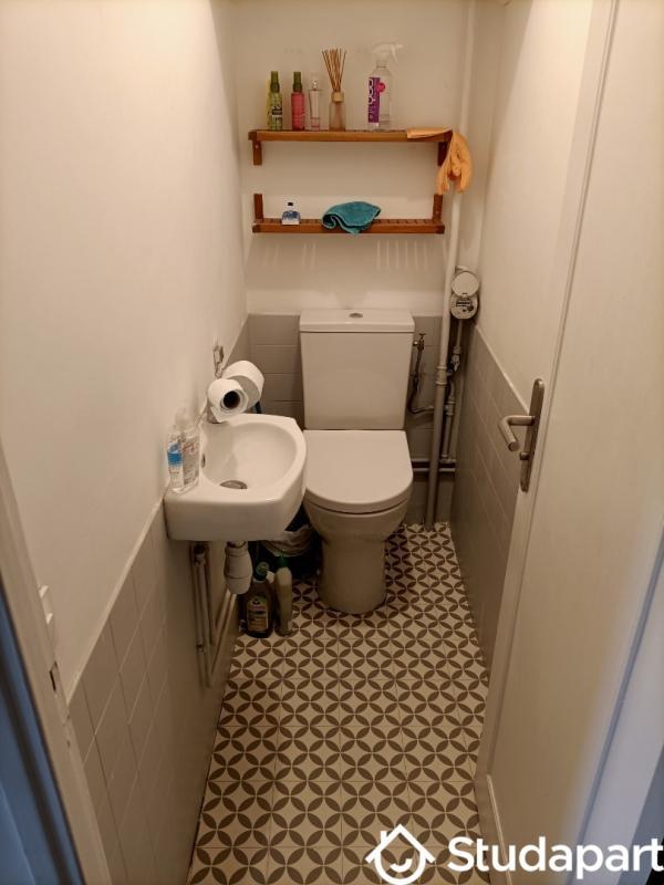 Chambre - 11 m² - 1 pièce