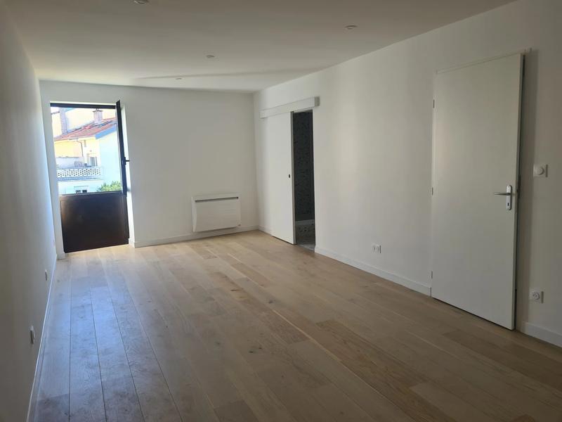 Appartement - 207 m² - 7 pièces
