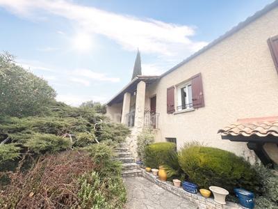 Maison - 130 m² - 4 pièces