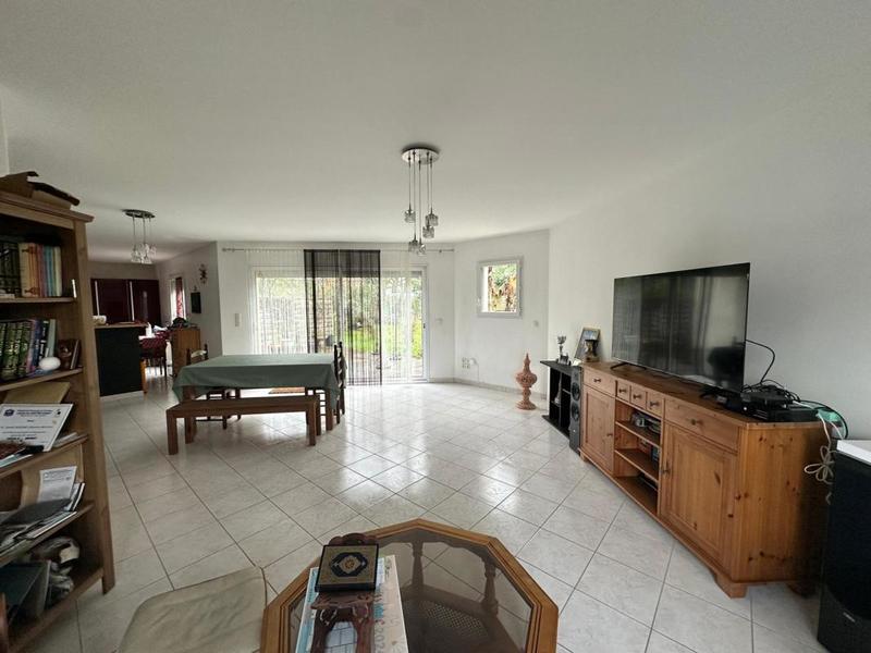 Maison - 134 m² - 6 pièces