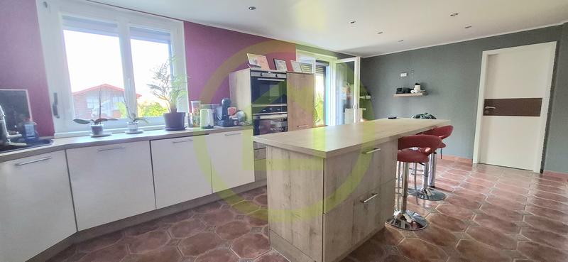 Maison - 126 m² - 4 pièces