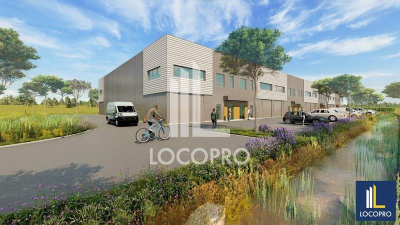 Local d'activité / Entrepôt - 5 640 m²