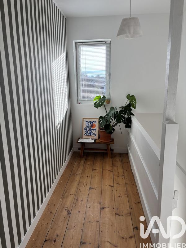 Maison - 110 m² - 4 pièces