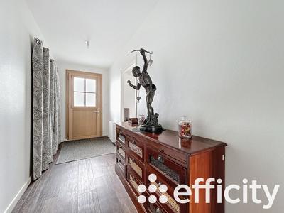 Maison - 93 m² - 4 pièces