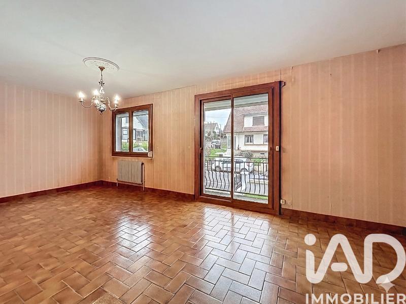 Maison - 96 m² - 5 pièces