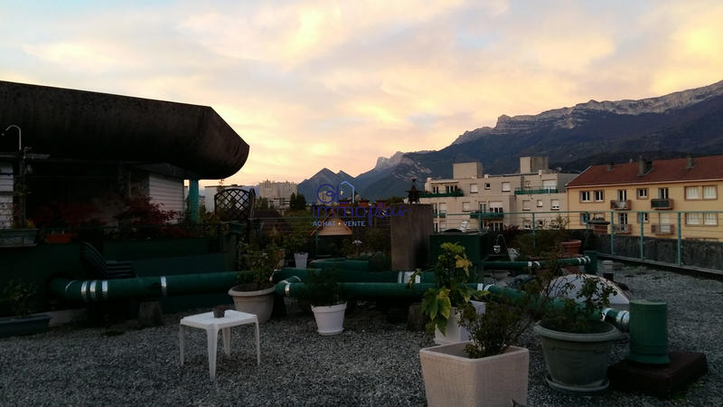 Appartement - 102 m² - 5 pièces