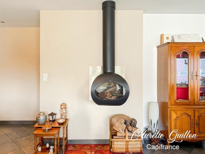 Maison - 254 m² - 9 pièces