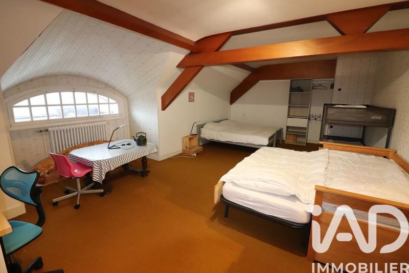 Maison - 161 m² - 6 pièces