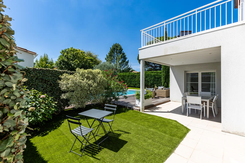 Maison - 200 m² - 7 pièces